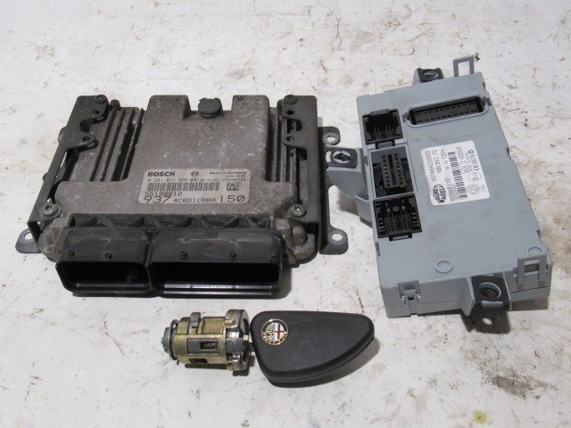 118402 Alfa Romeo 147 1,9 16v Diesel motorvezérlő szett  0281011896
