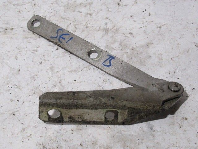 Fiat Seicento ezüst színű, bal oldali motorháztető zsanér