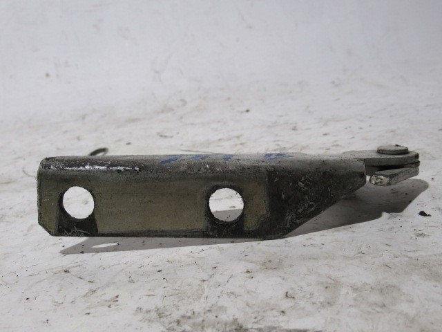 118378 Fiat Seicento fehér színű bal oldali motorháztető zsanér  7635029