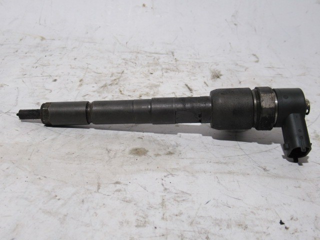 Fiat, Lancia, Opel, Suzuki 1,3 16v Diesel injektor 0445110083