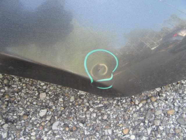 117831 Alfa Romeo 159, Brera, Spider jobb első sárvédő a képen látható sérüléssel 60688211