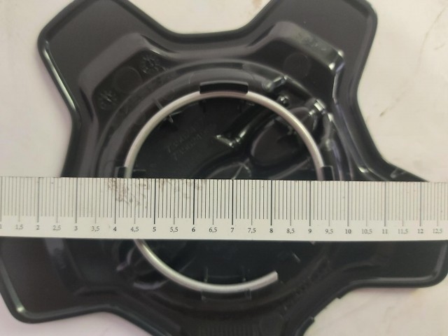 Fiat 500X gyári új felni közép kupak fekete 735626311