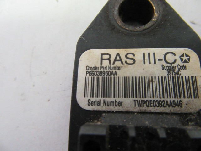 Fiat Freemont ütközés szenzor P56038950AA