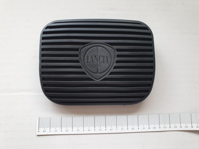 Lancia Musa automataváltós gyári új fékpedálgumi 71749815