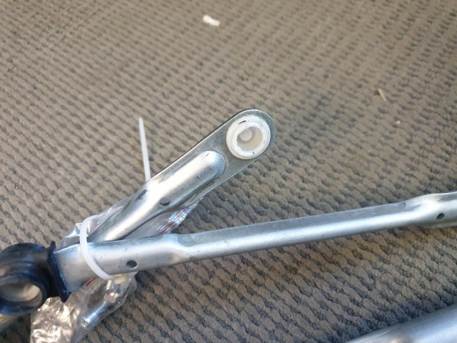 Fiat Panda II. utángyártott új ablaktörlő mechanika 77362641