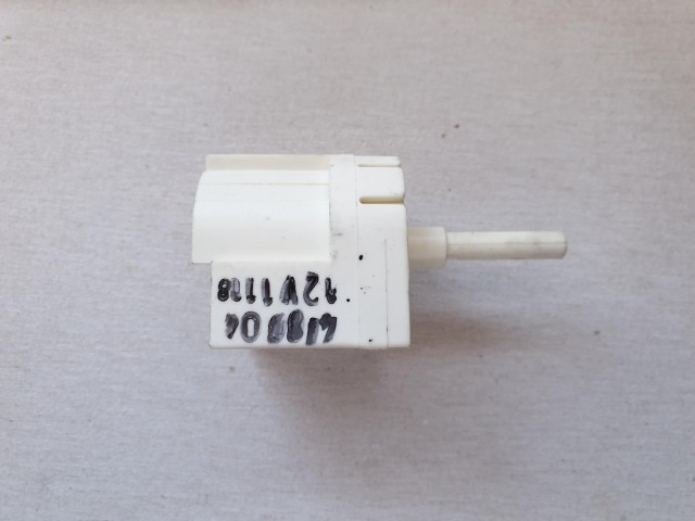 Fiat gyári új fűtőmotor fokozat kapcsoló 77362528