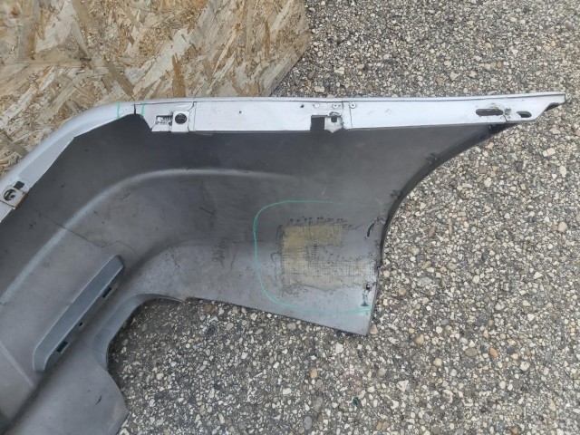 121016 Alfa Romeo 156 szedán 2003-2005 hátsó lökhárító, a képen látható sérüléssel