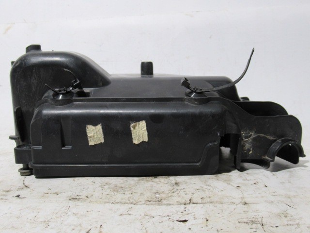 Alfa Romeo MiTo külső biztosíték tábla ház alsó része 50509532