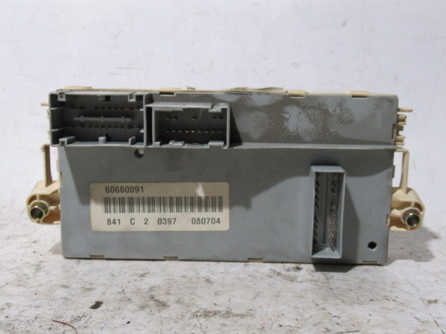 Lancia Thesis belső biztosíték tábla 60660091