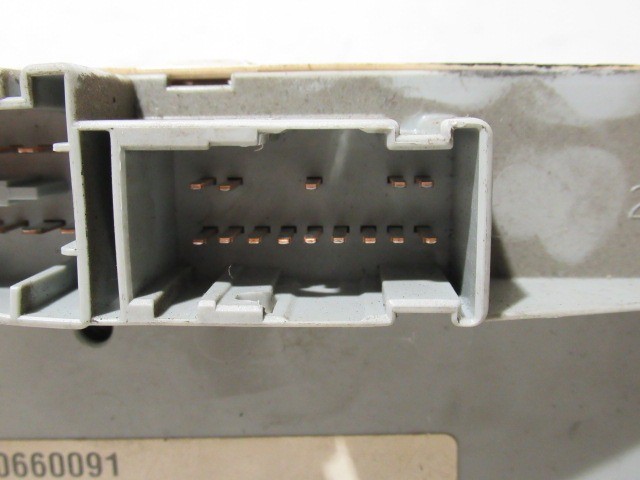 Lancia Thesis belső biztosíték tábla 60660091