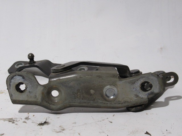 118614 Alfa Romeo Gt 2003-2010 fekete színű jobb oldal csomagtérajtó zsanér 60680524