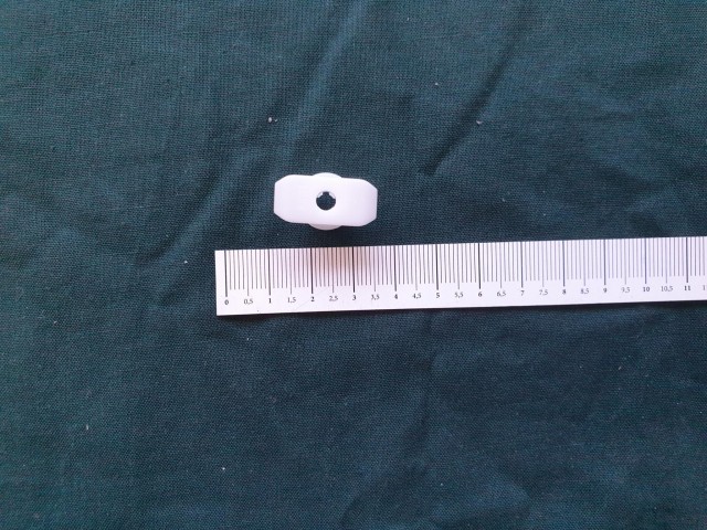 Fiat 500 2015- gyári új, levélfogó rögzítő patent 71779995 (10db-s készlet)