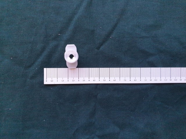 Fiat 500 2015- gyári új, levélfogó rögzítő patent 71779995 (10db-s készlet)