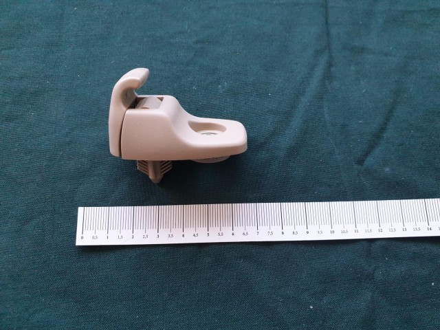 Lancia Delta gyári új napellenző tartó pöcök 735482521