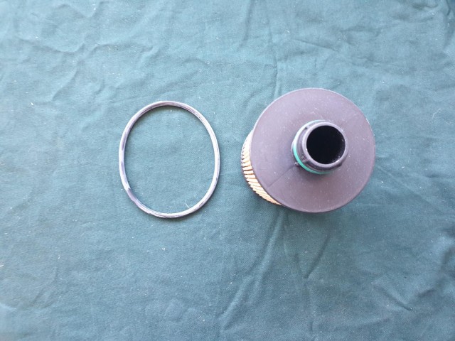 Alfa Romeo, Fiat, Lancia gyári új olajszűrő 71751128