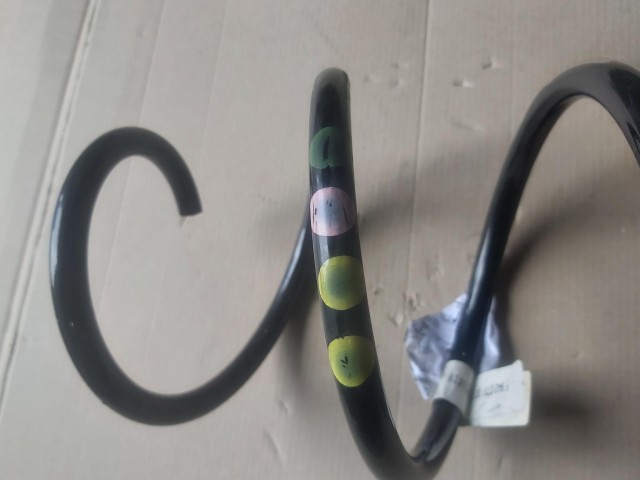 Alfa Romeo Giulietta gyári új első rugó 50516634