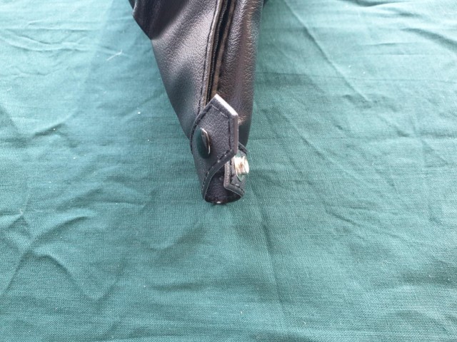 Fiat Stilo 5 ajtós gyári új váltószoknya 735297560