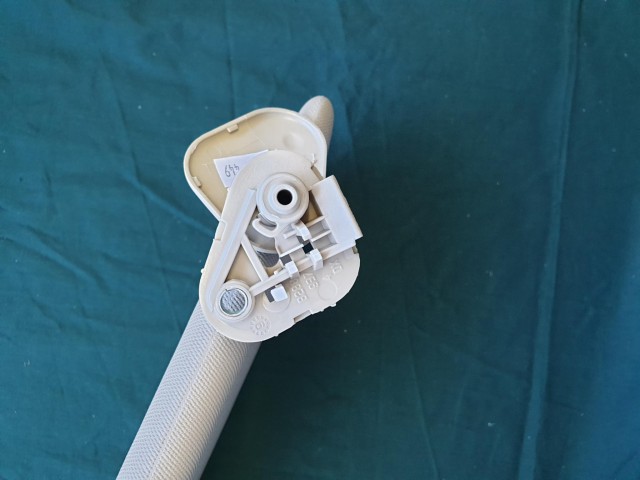 Alfa Romeo 159 gyári új, bézs színű, sima, jobb oldali napellenző 156060150