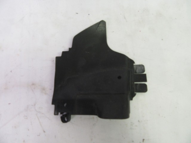 Škoda Karok jobb oldali alsó hűtő légterelő 57a121284b