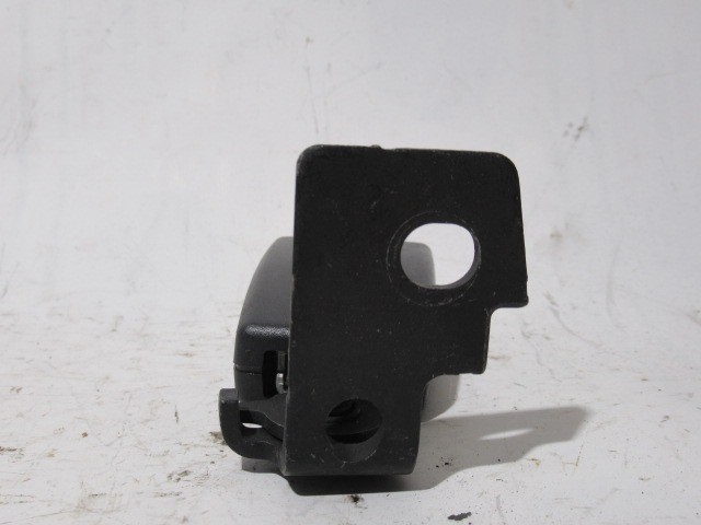 Fiat Punto bal hátsó biztonsági öv csat 735364449