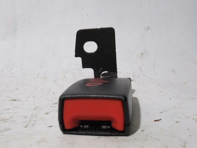 Fiat Punto bal hátsó biztonsági öv csat 735364449