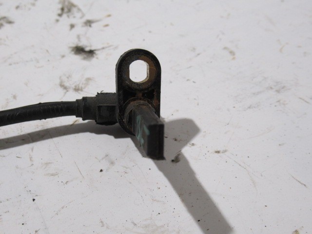 Fiat Punto III.  2003-2010 bal első abs jeladó 0265007610