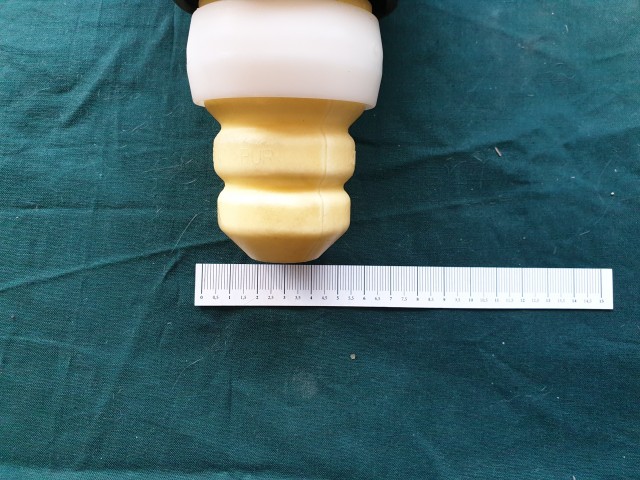  Chrysler Caravan gyári új ütköző gumibak hátsó futóműhöz  K04721352AA