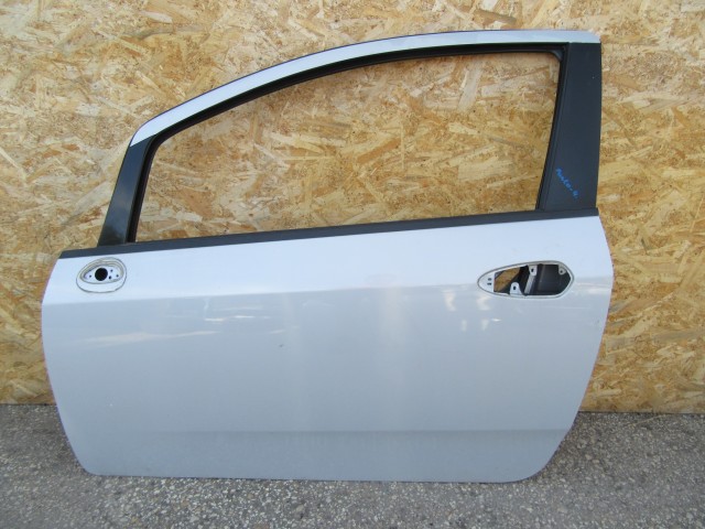 121135 Fiat Punto Evo Bal első ajtó