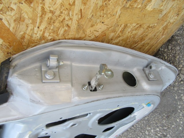 121135 Fiat Punto Evo Bal első ajtó