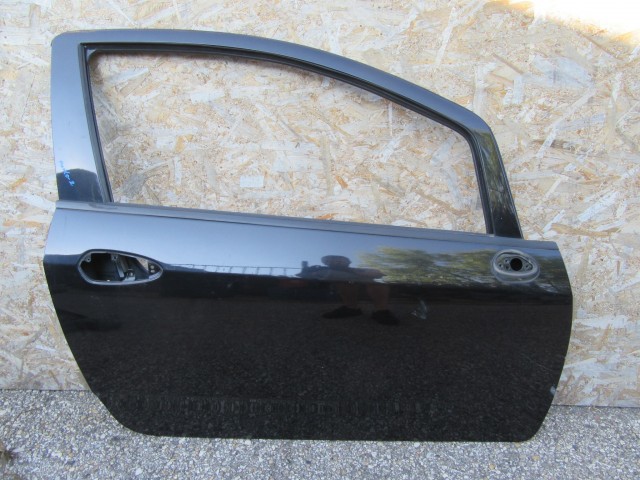 121139 Fiat Punto Evo 3 ajtós jobb oldali ajtó