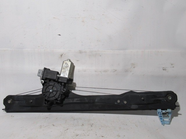 Fiat Doblo 2009-2022 jobb első elektromos ablakemelő 51810879