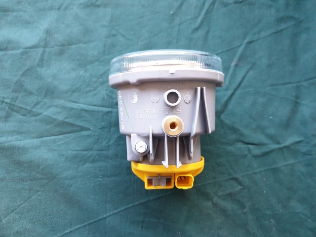 Fiat, Citroen utángyártott új, első ködlámpa 9648947780