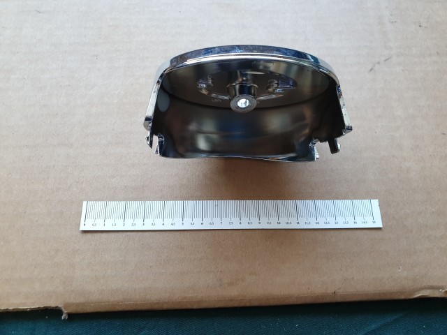 Alfa Romeo Giulietta  gyári új embléma tartó