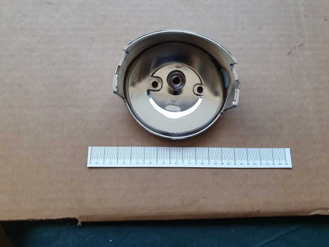 Alfa Romeo Giulietta  gyári új embléma tartó