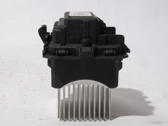 Alfa Romeo Giulietta fűtőmotor előtét ellenállás T1000034z , 77365570