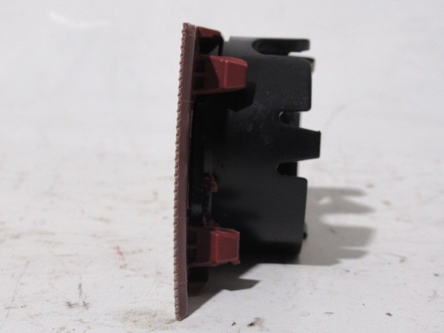 Alfa Romeo Brera, Spider jobb felső hangszóró rács a műszerfalon  156062196