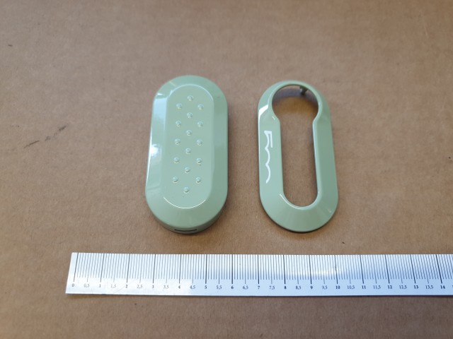 Fiat 500 gyári új, halvány zöld színű kulcsház 50927023