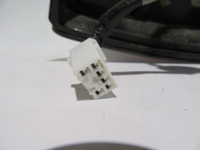 Kia Rio 5 ajtós 2005-2011 bal hátsó lámpa 92402-1g2r