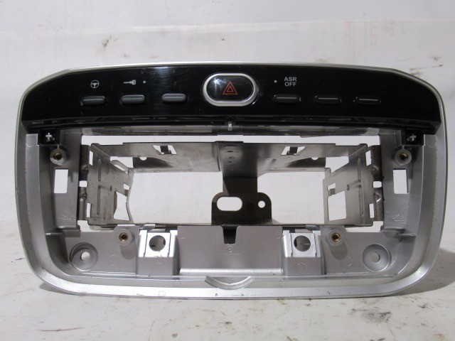 Fiat Punto Evo rádió beépítő keret 735506948