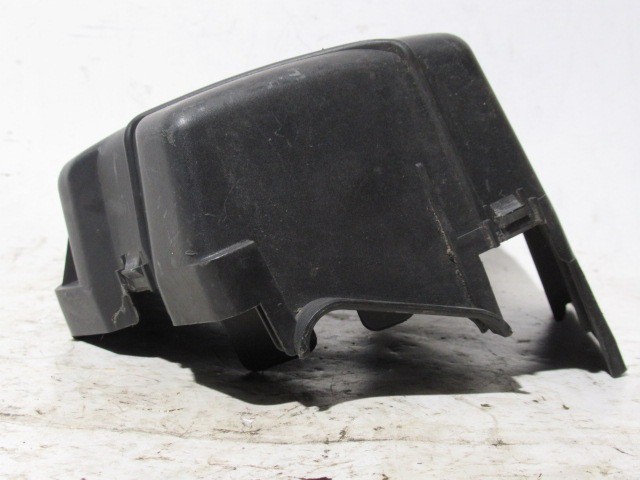 Fiat Punto II.-III. külső biztosítéktábla ház felső része 735290874