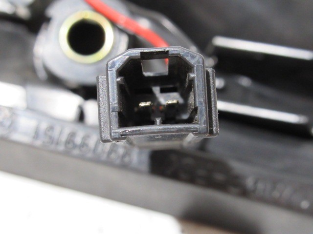 118345 Lancia Thesis bal hátsó belső kilincs, a képen látható sérüléssel 99099151