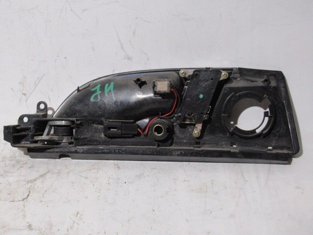 118346 Lancia Thesis jobb hátsó belső kilincs, a képen látható sérüléssel 99099251