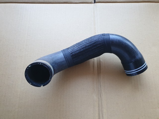 Fiat Bravo 2007-2014, Lancia Delta 2008-2014 utángyártott új levegő cső, az intercoller és a szívócsonk között 51879552