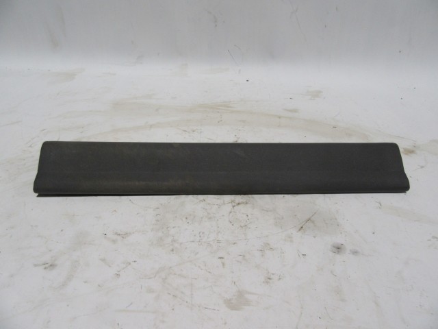 121343 Kia Rio 5 ajtós bal első küszöb belső borítás 85871-1g000