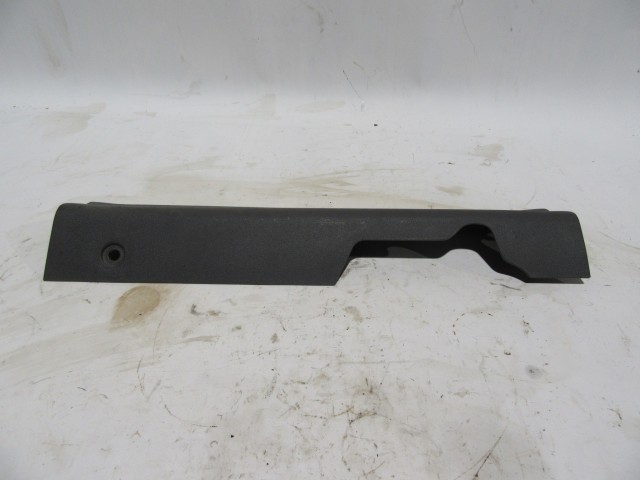 121342 Kia Rio 5 ajtós 2005-2011 jobb első küszöb belső borítás 85872-1g000