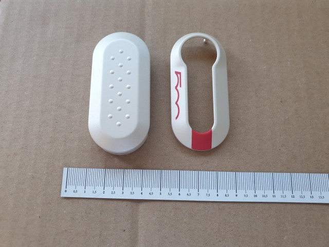 Fiat 500  gyári új, gyöngyház és piros színű kulcsház 71805963