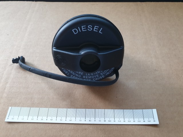 Alfa Romeo, Fiat, Lancia gyári új tanksapka 46785426