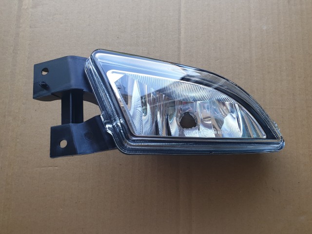 Fiat Bravo 2007-2014 gyári beszállítós ( Magnetti Marelli )  jobb első ködlámpa 