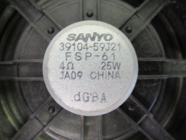 Suzuki Liana első hangszóró 39104-59j21