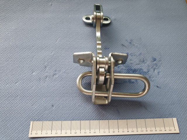 Fiat Punto III. 5 ajtós, 51754186 számú, gyári új ajtóhatároló